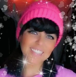 Meet your Posher, Tana